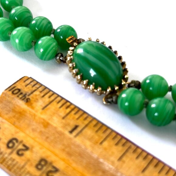 Vtg Hobe Necklace Green Swirl Bead Double Strand‎ Knotted Signed 1960s - Picture 6 of 8